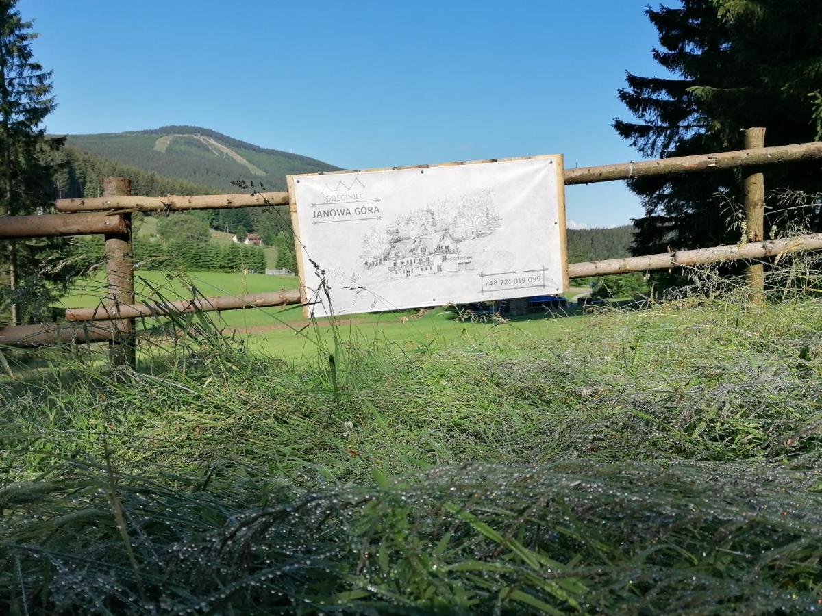 Gosciniec Janowa Gora - Agroturystyka Строне-Слёнске Экстерьер фото