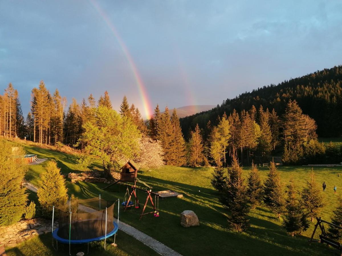 Gosciniec Janowa Gora - Agroturystyka Строне-Слёнске Экстерьер фото