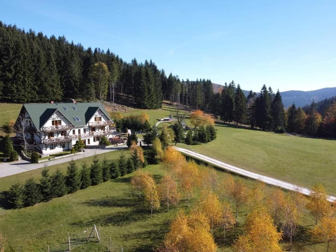 Gosciniec Janowa Gora - Agroturystyka Строне-Слёнске Номер фото